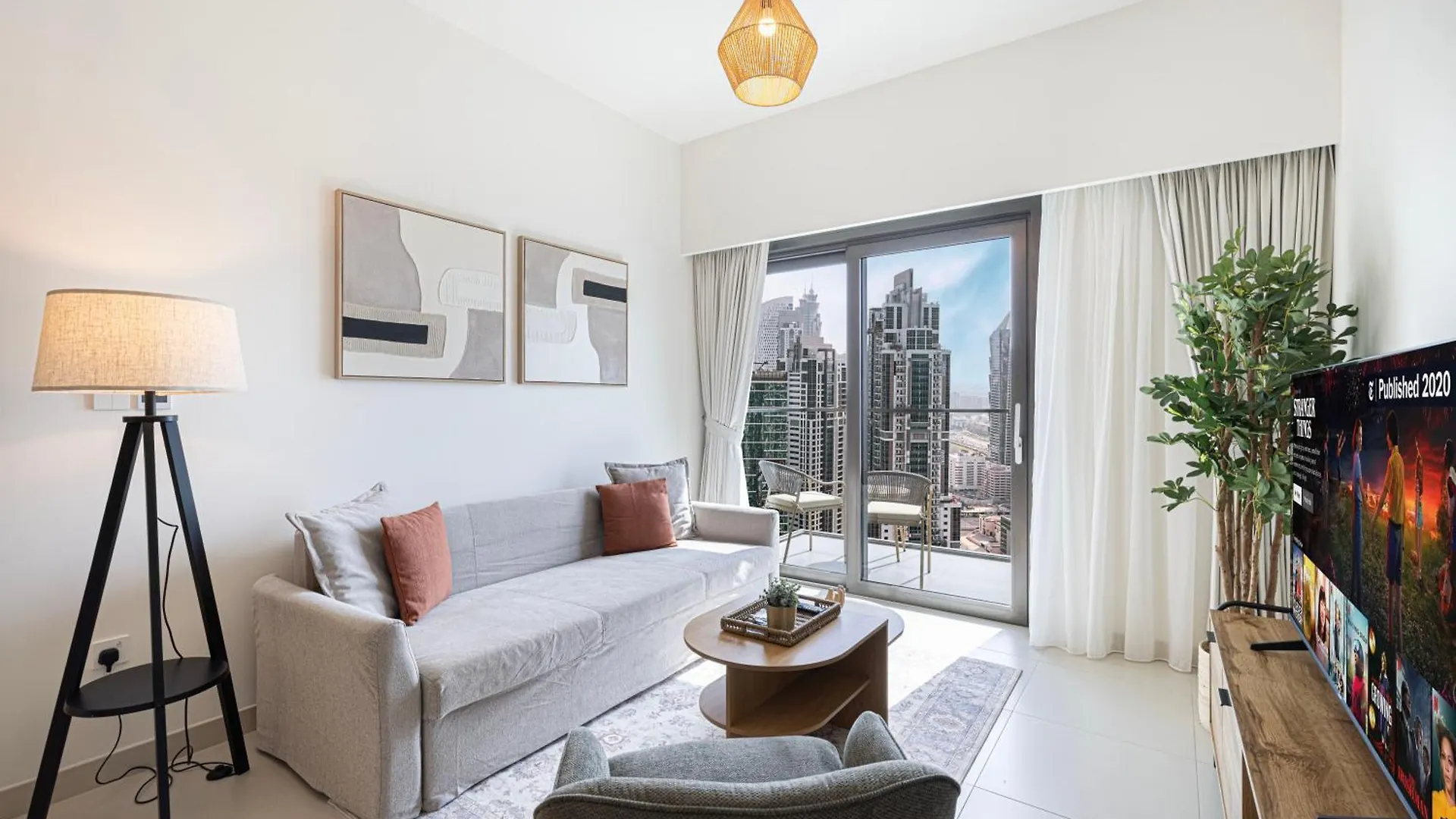 Luxury Minimalistic Apartment In Downtown Dubai Opposite Burj Khalifa & Dubai Mall